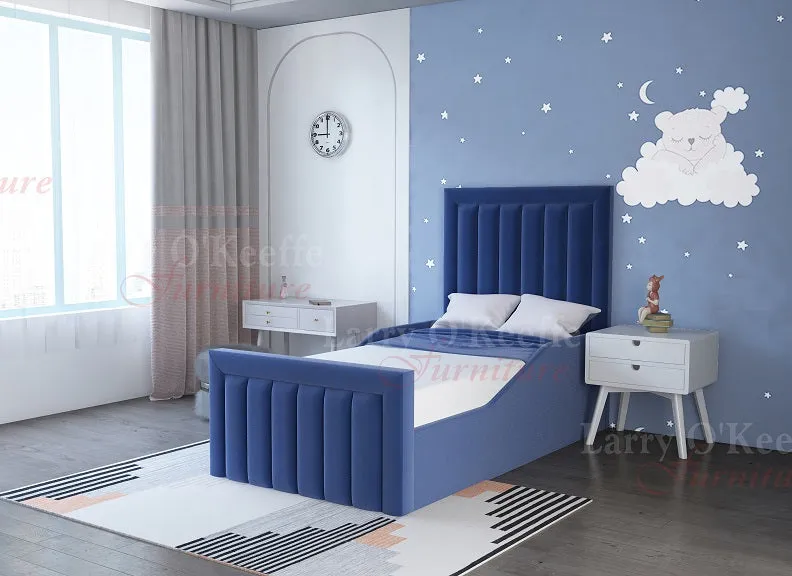 Child's Safety Bed In Blue