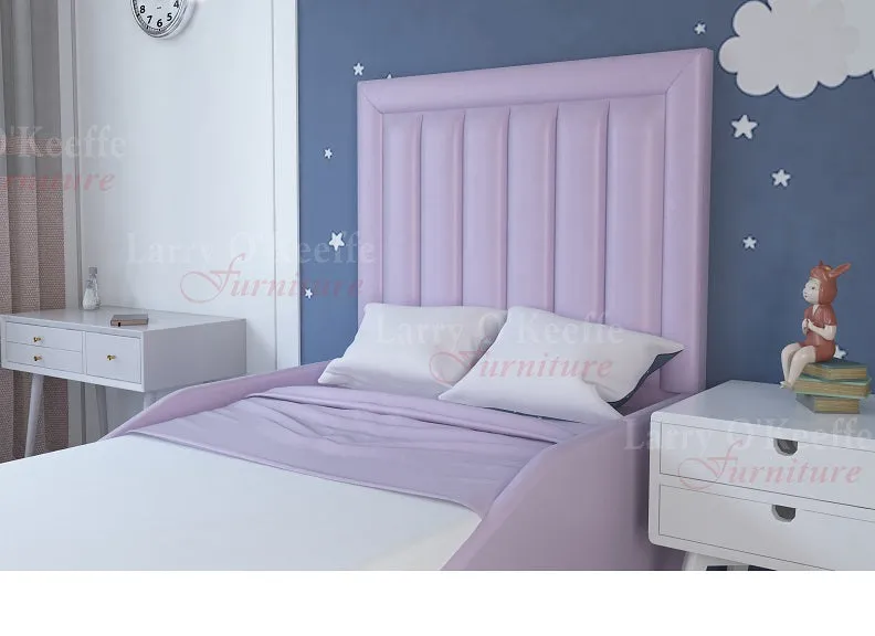 Child's Safety Bed In Pink