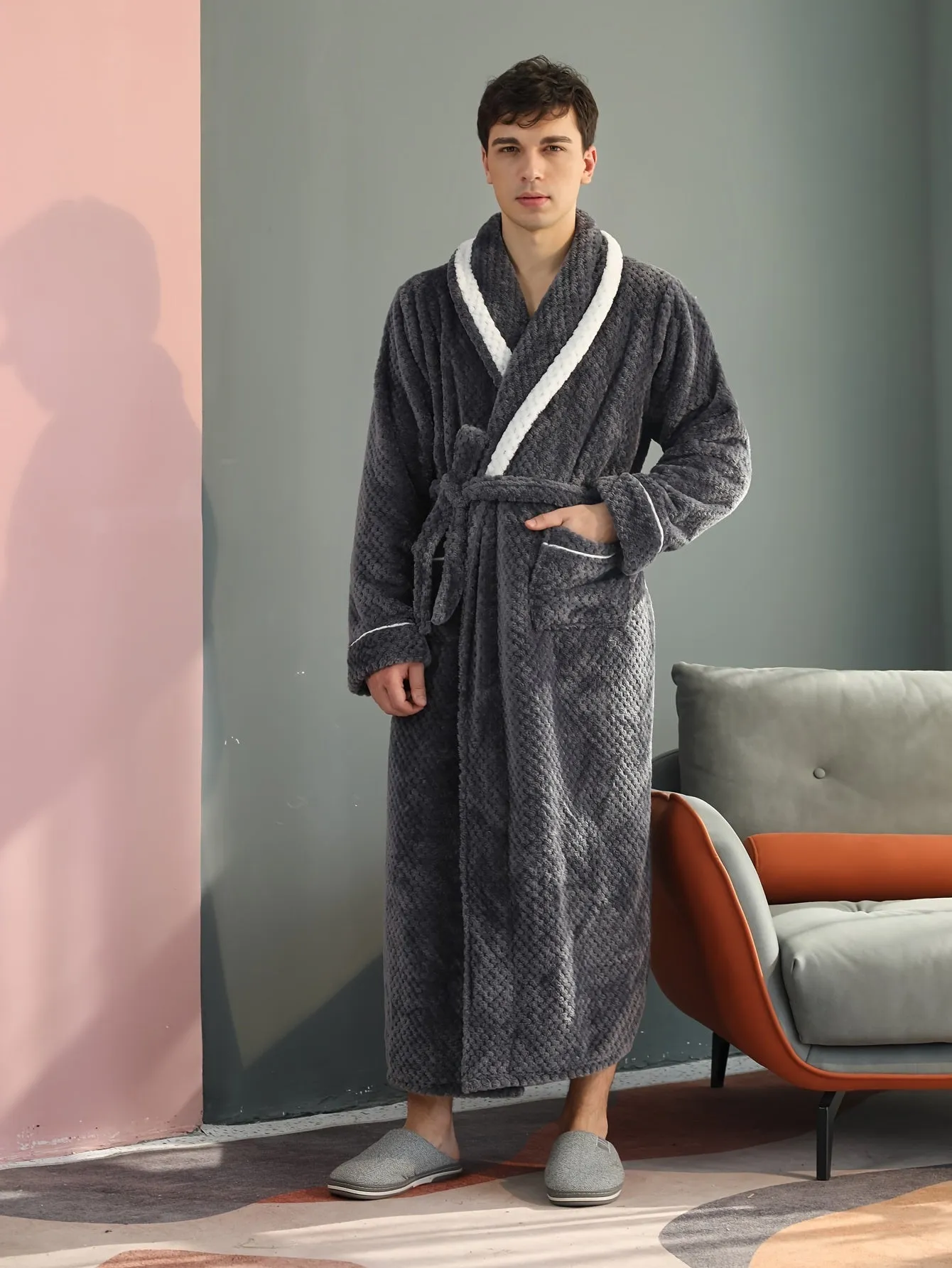 Cozy Winter Couples' Fleece Robe Set - Soft 100% Polyester V-Neck with Slight Stretch, Solid Color Knit Fabric, Plush Bathrobe for Men and Women, Single Pack for a Romantic Getaway