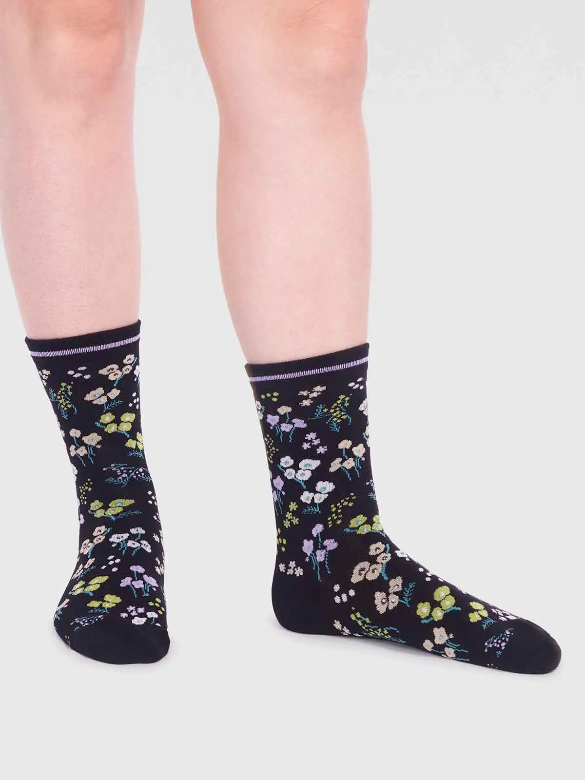 laney gots organic cotton floral socks