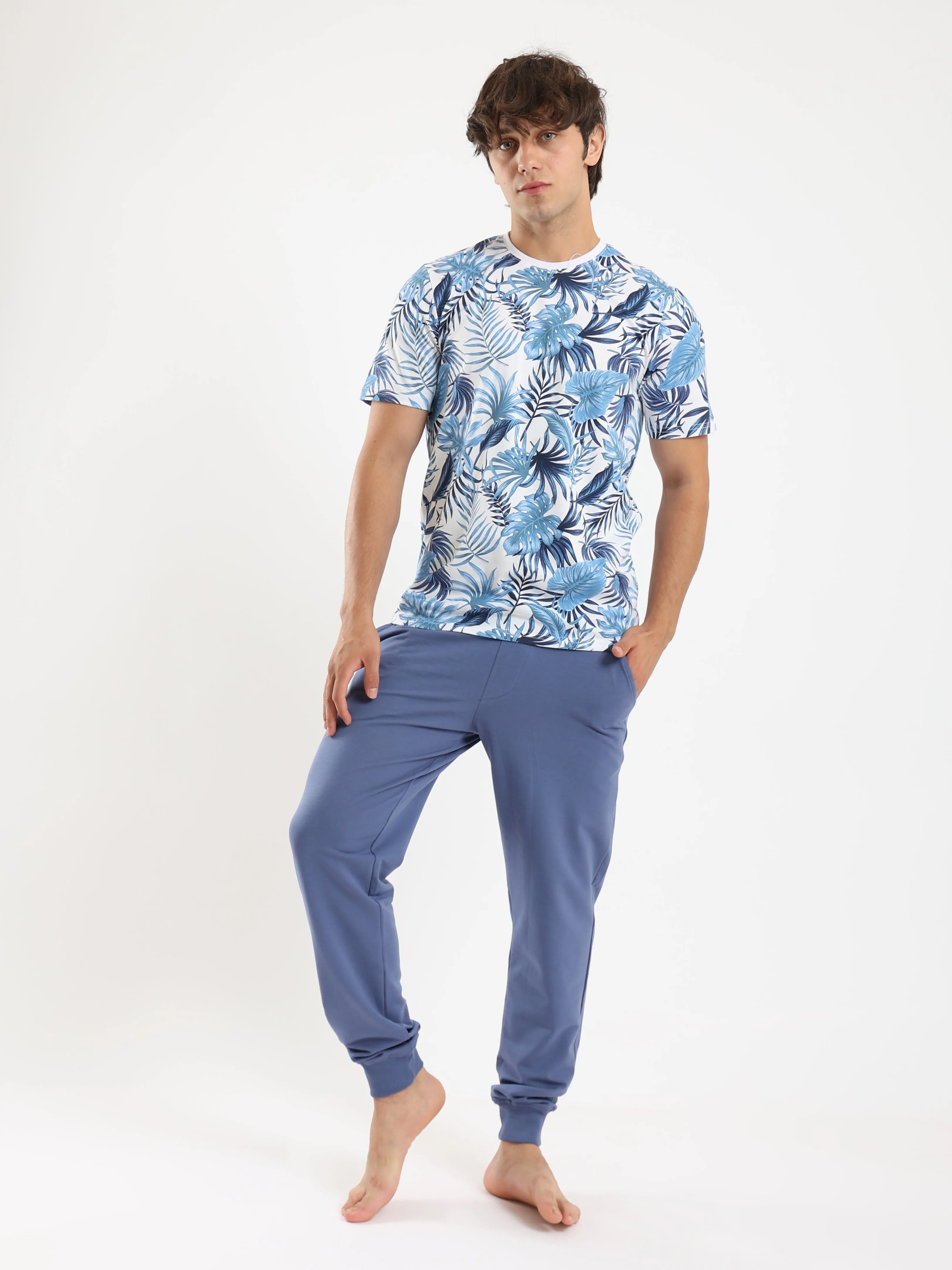 Men's Pajama Set With Printed Tee & Pants