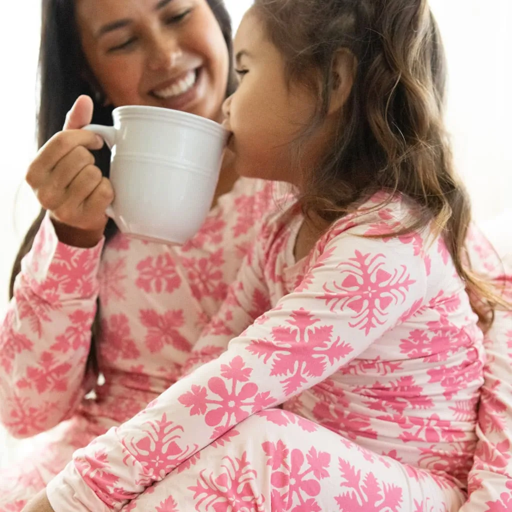 Napuanani in Lokelani Women's Long Bamboo Pajamas