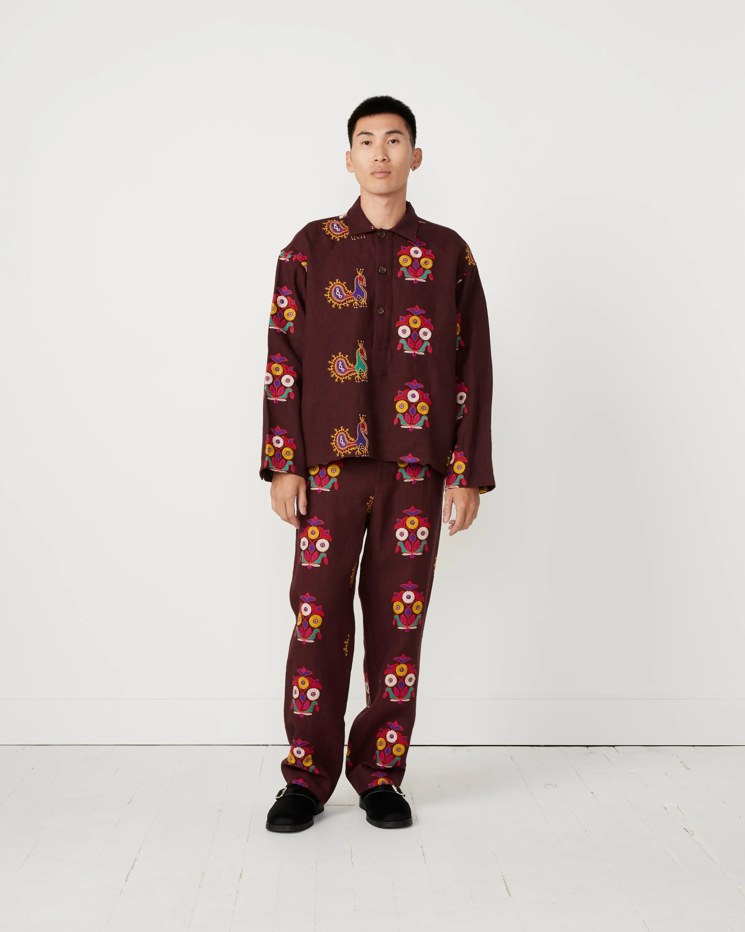 Peacock Pullover in Maroon/Multi