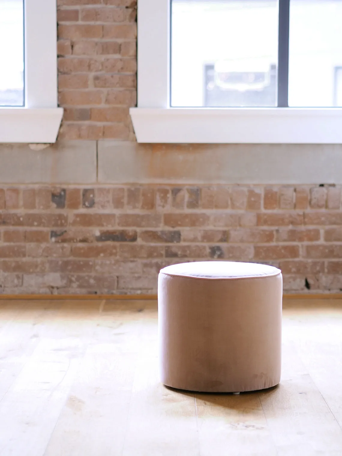 Perfect Mini Dot Stool | Pink Cashmere