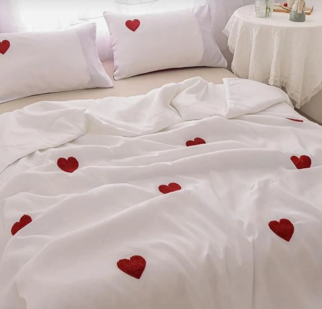 Red heart bedsheet for lovely couples cotton king size with two pillow cover thread count 280