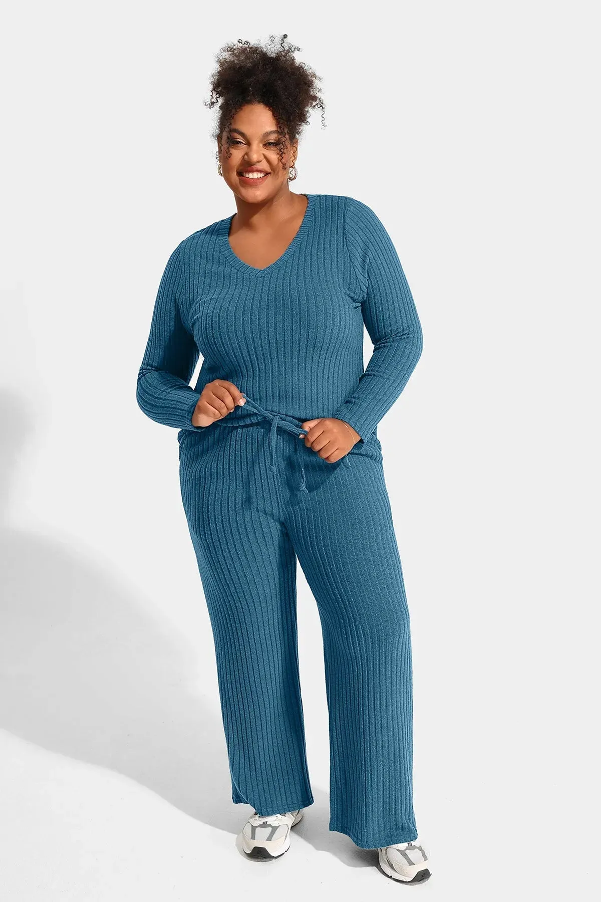 Solid Basic Velvet Lounge Pajama Set