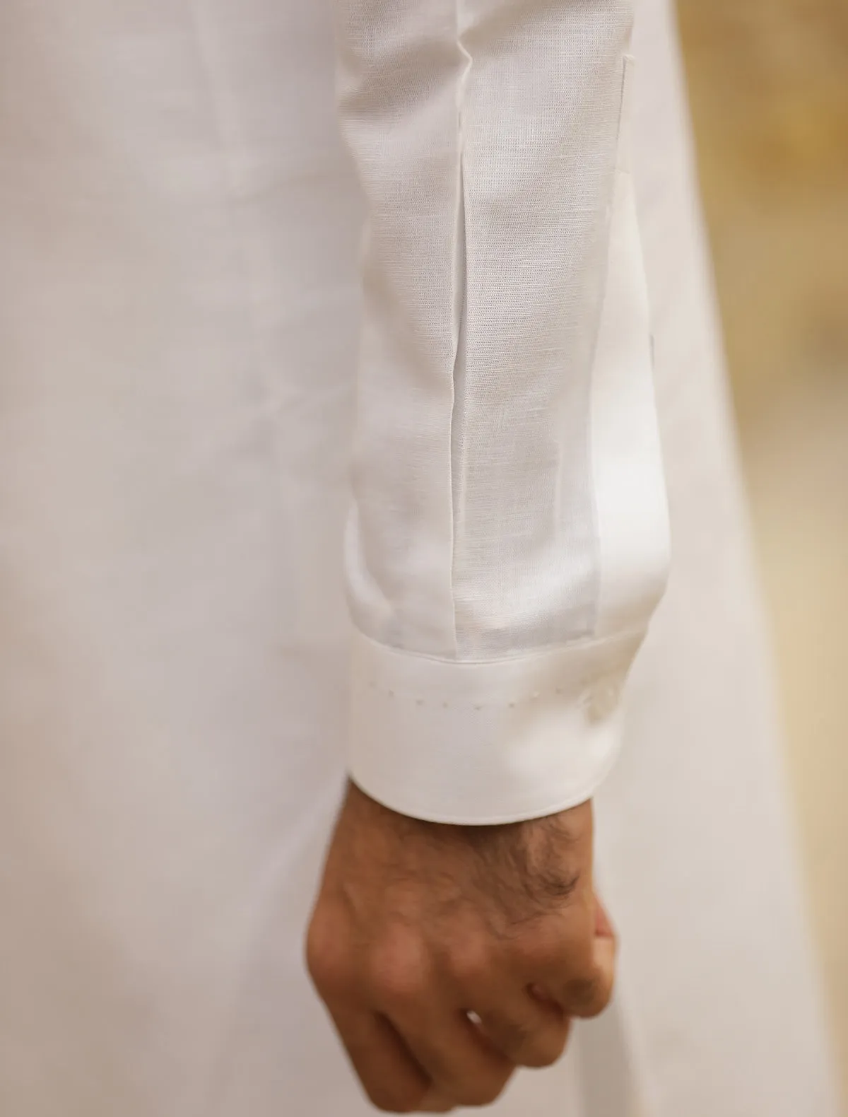 WHITE LINEN KURTA PAJAMA