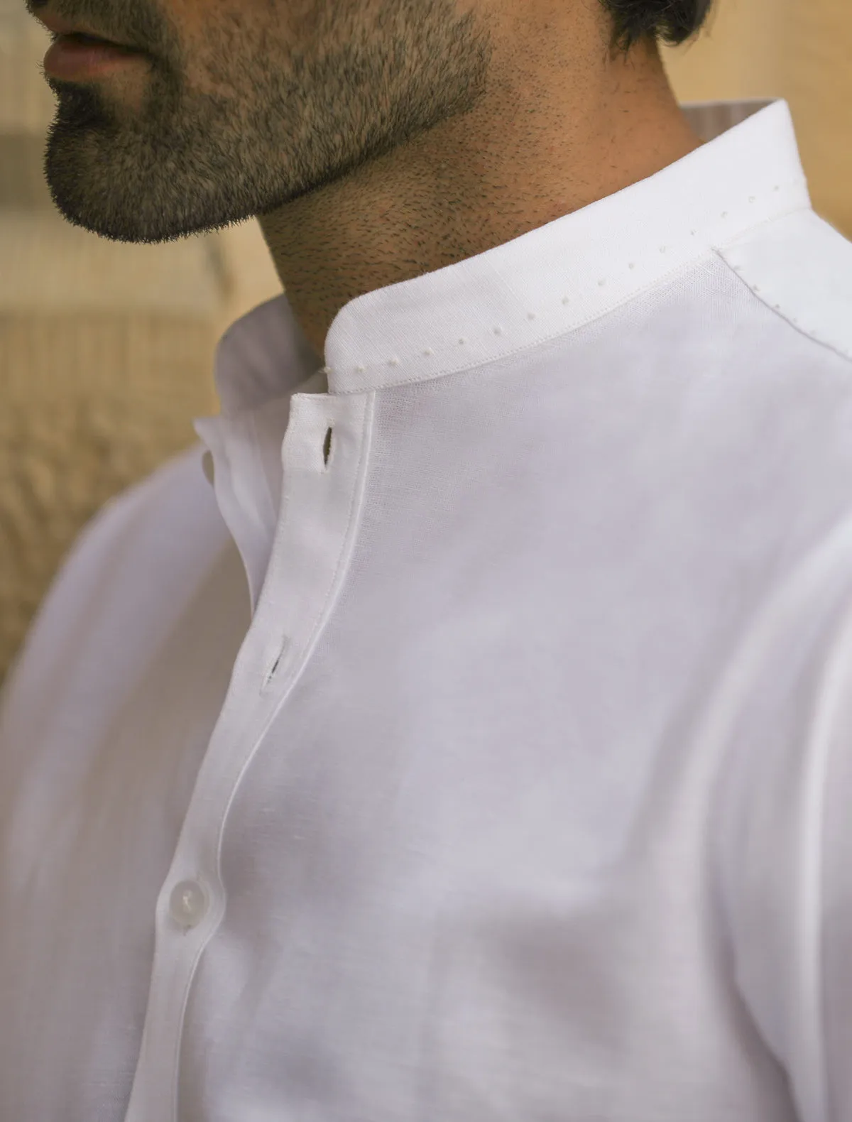 WHITE LINEN KURTA PAJAMA